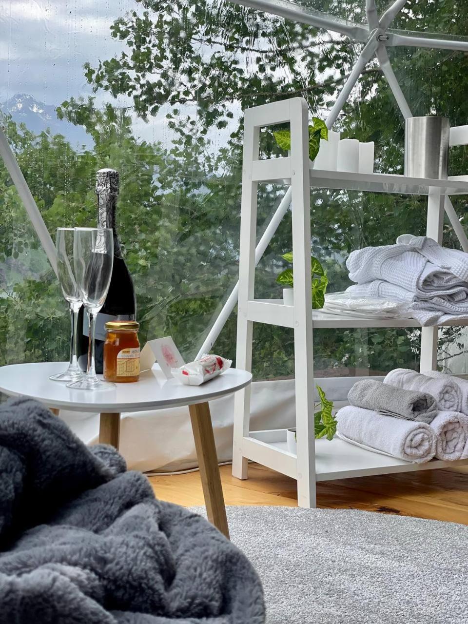 Elia Glamping Hotell Kazbegi Exteriör bild