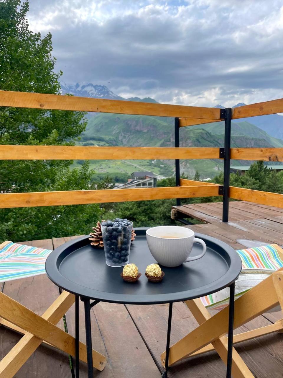 Elia Glamping Hotell Kazbegi Exteriör bild