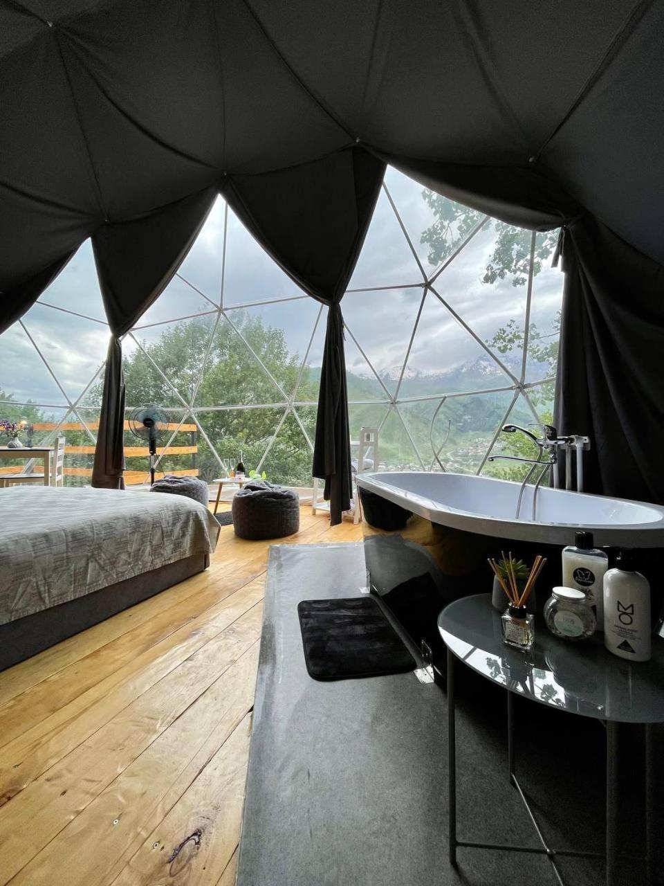 Elia Glamping Hotell Kazbegi Exteriör bild