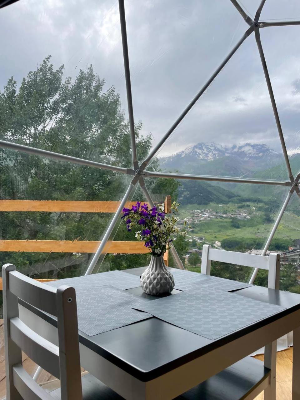 Elia Glamping Hotell Kazbegi Exteriör bild